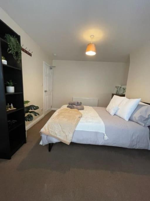 5 Bedroom, Sleeps 9 - Base To Explore Liverpool And Beyond Ливерпуль Экстерьер фото